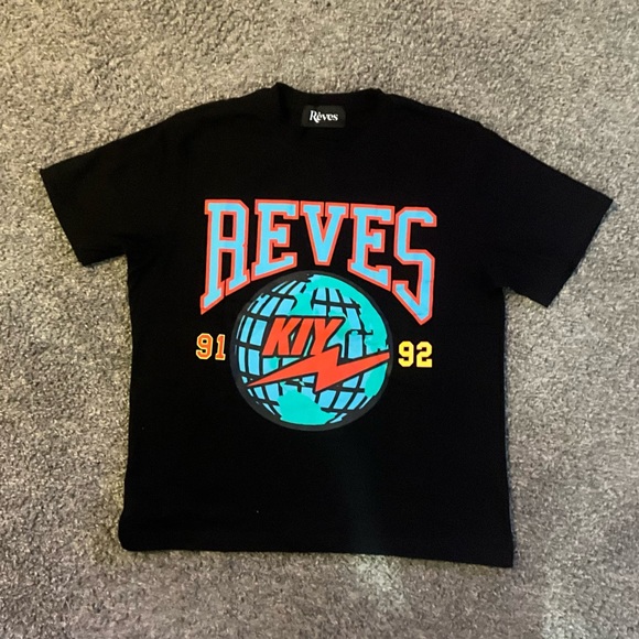 Clearance Sale..no offers.hurry before they are all gone. no joke this is real. - Picture 1 of 2